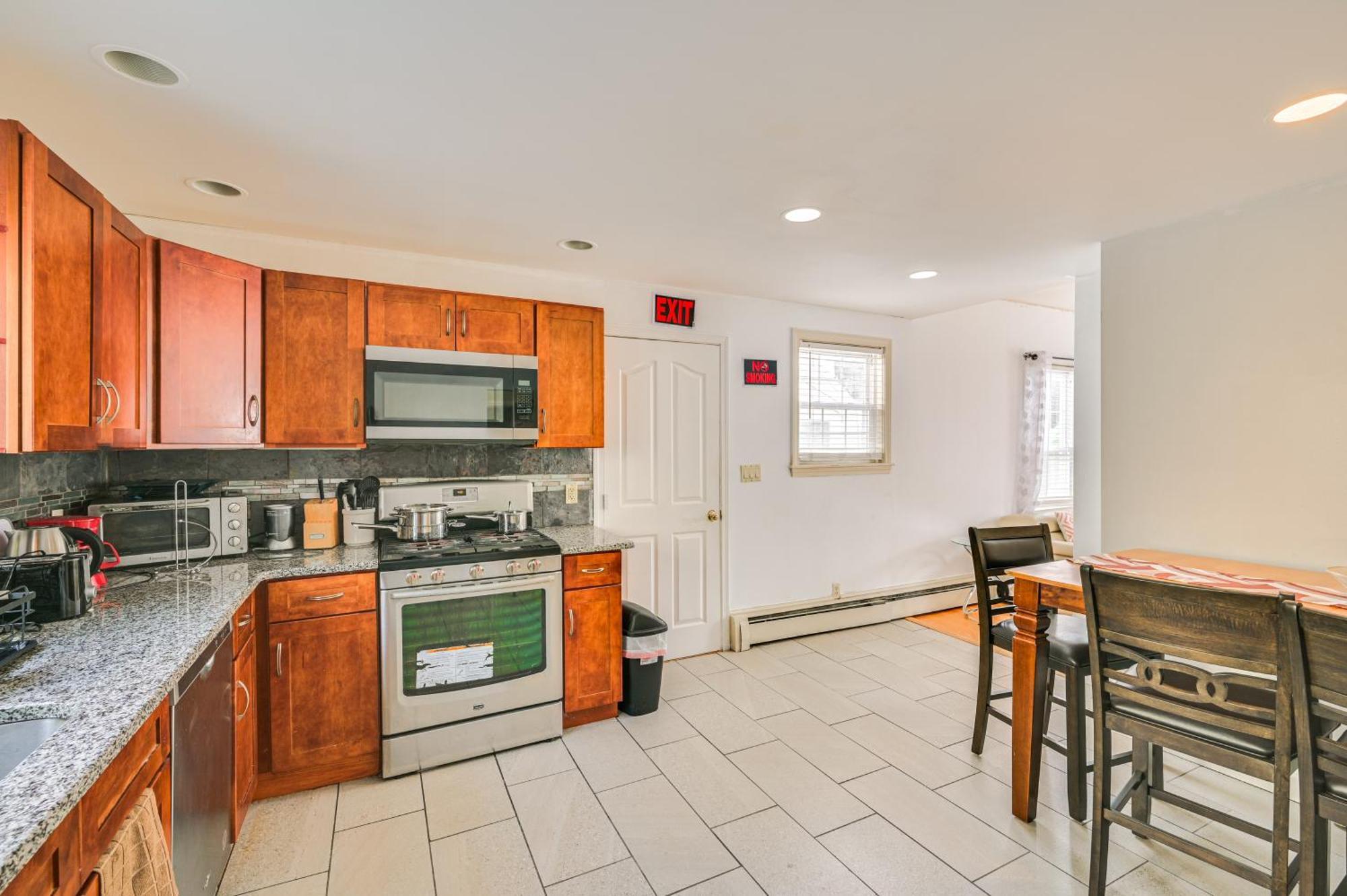 9 Mi To Dtwn Boston Cozy Malden Apartment Esterno foto