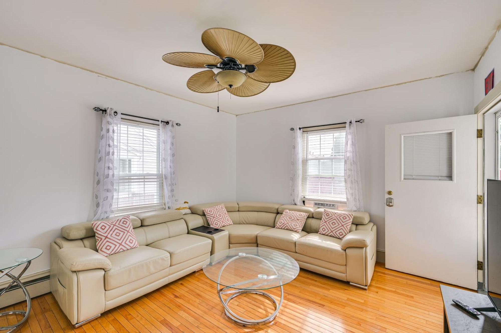9 Mi To Dtwn Boston Cozy Malden Apartment Esterno foto